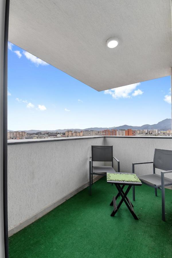 Modern In New Building With Panoramic View Apartment บราชอฟ ภายนอก รูปภาพ