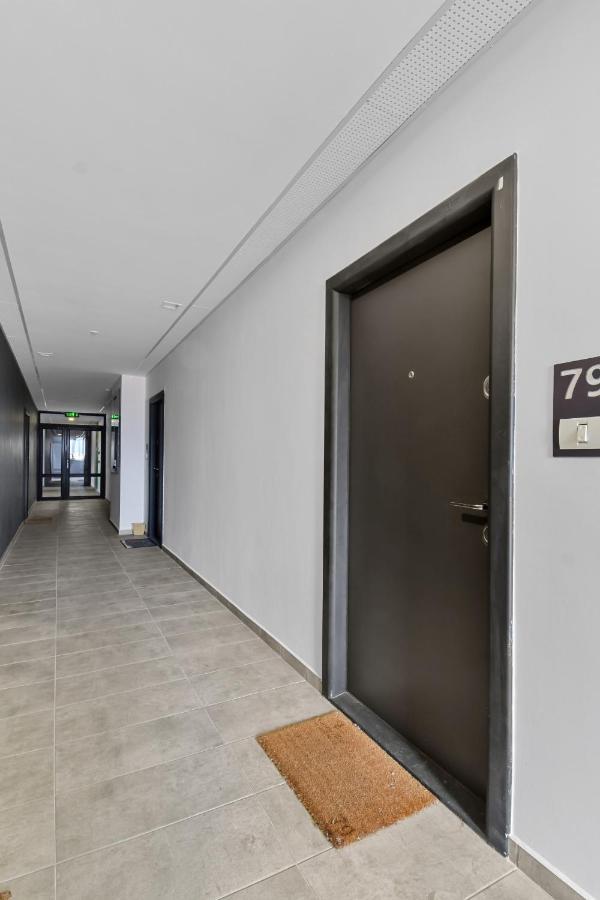 Modern In New Building With Panoramic View Apartment บราชอฟ ภายนอก รูปภาพ